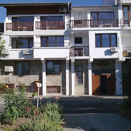 Guest House Tony Νεσέμπαρ Εξωτερικό φωτογραφία