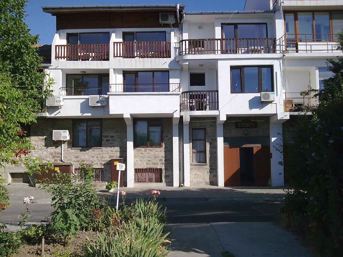 Guest House Tony Νεσέμπαρ Εξωτερικό φωτογραφία